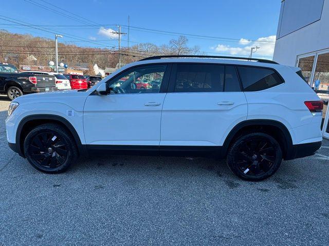 new 2025 Volkswagen Atlas car, priced at $45,235