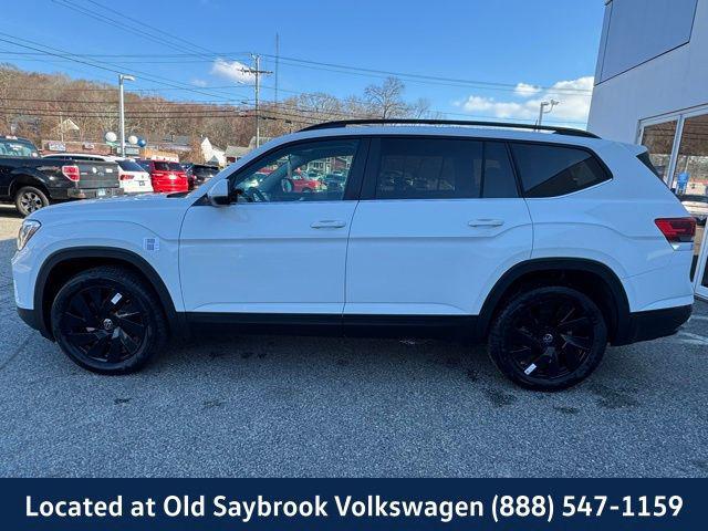 new 2025 Volkswagen Atlas car, priced at $44,735