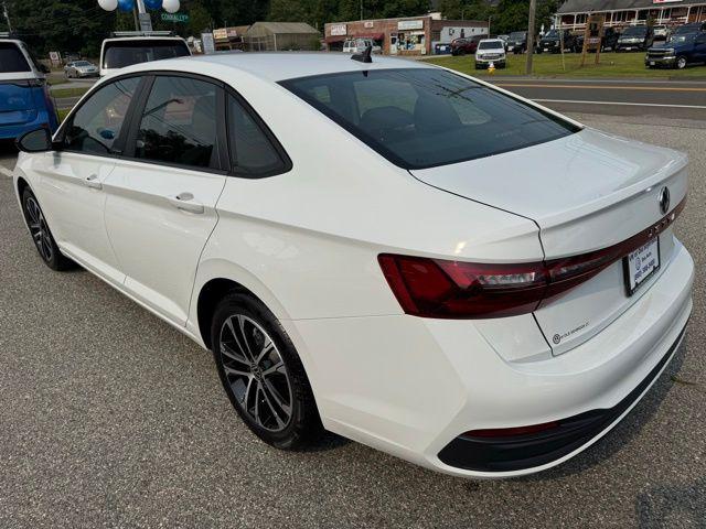 new 2025 Volkswagen Jetta car, priced at $25,553