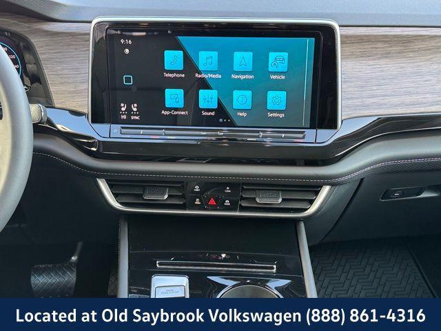 new 2025 Volkswagen Atlas car, priced at $49,531