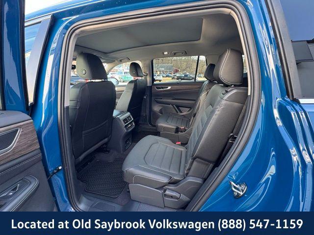 new 2025 Volkswagen Atlas car, priced at $49,531