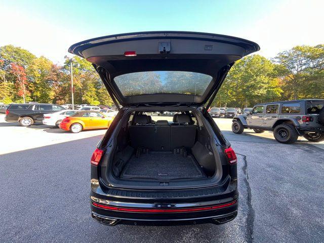 used 2024 Volkswagen Tiguan car, priced at $33,736