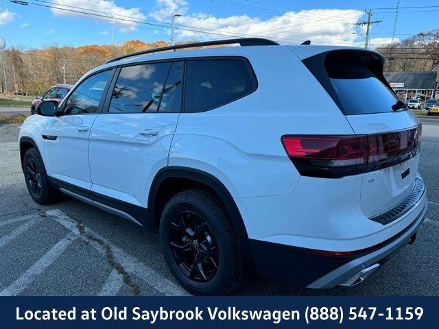 new 2025 Volkswagen Atlas car, priced at $45,315