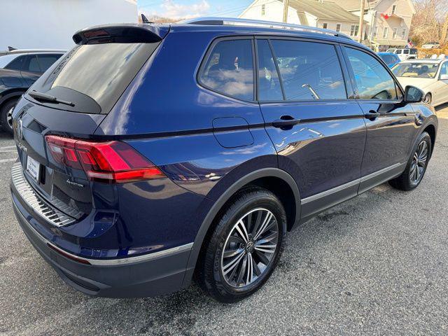 new 2024 Volkswagen Tiguan car, priced at $33,208