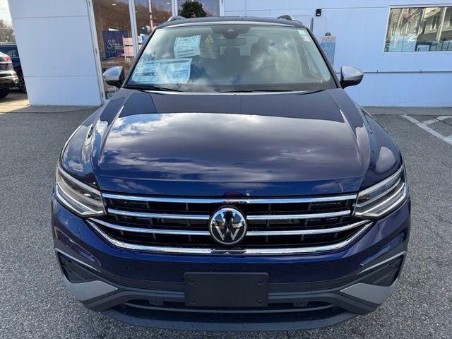 new 2024 Volkswagen Tiguan car, priced at $33,208