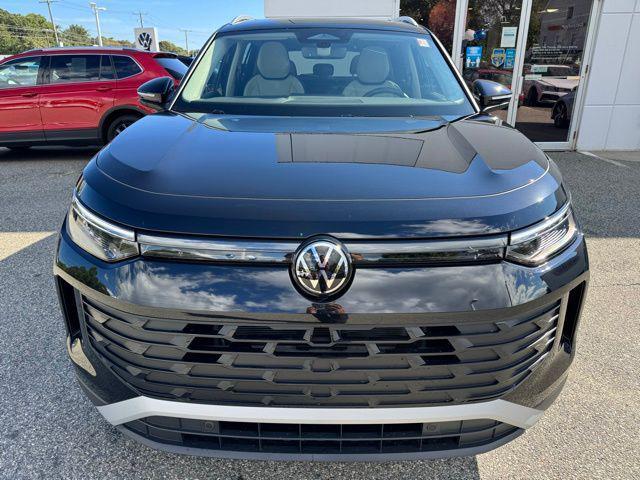 new 2025 Volkswagen Tiguan car, priced at $36,962