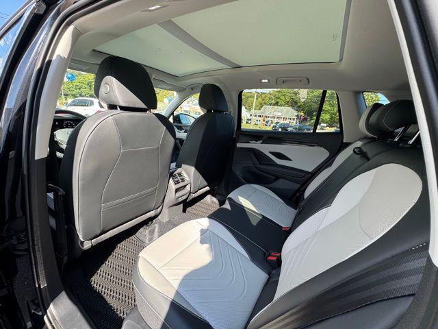 new 2025 Volkswagen Tiguan car, priced at $36,962