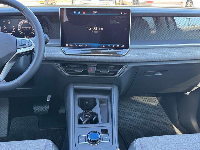 new 2026 Volkswagen Tiguan car, priced at $34,492