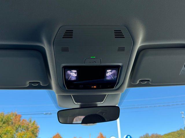 new 2026 Volkswagen Tiguan car, priced at $34,492