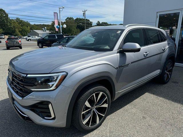 new 2024 Volkswagen Atlas Cross Sport car, priced at $51,936