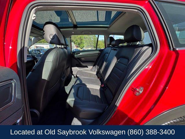 used 2018 Volkswagen Golf Alltrack car, priced at $19,797