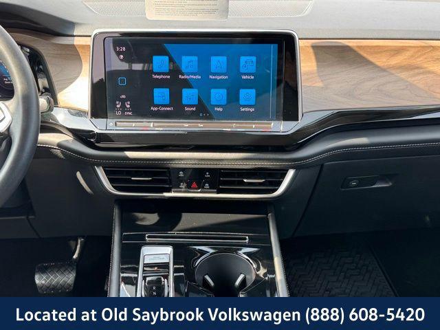 used 2024 Volkswagen Atlas car, priced at $35,381