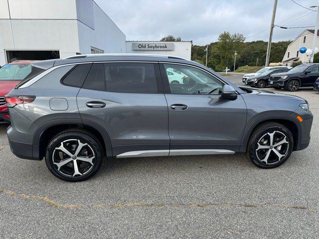 new 2025 Volkswagen Tiguan car, priced at $35,587