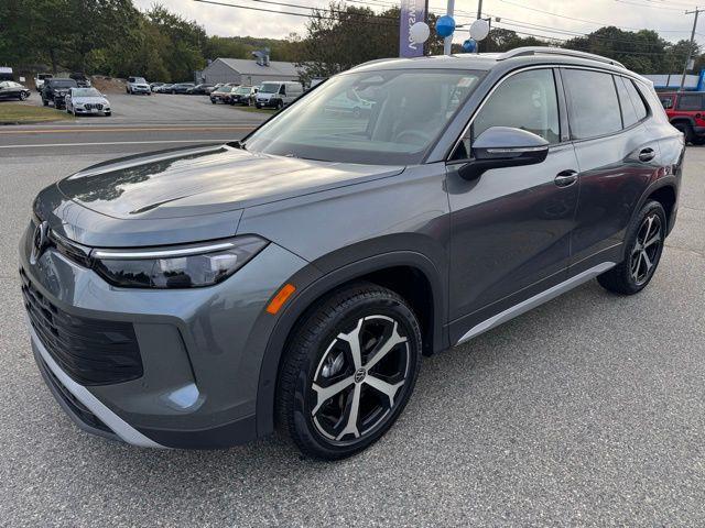 new 2025 Volkswagen Tiguan car, priced at $35,587