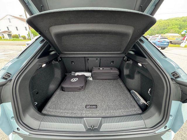 new 2025 Volkswagen ID.4 car, priced at $54,891