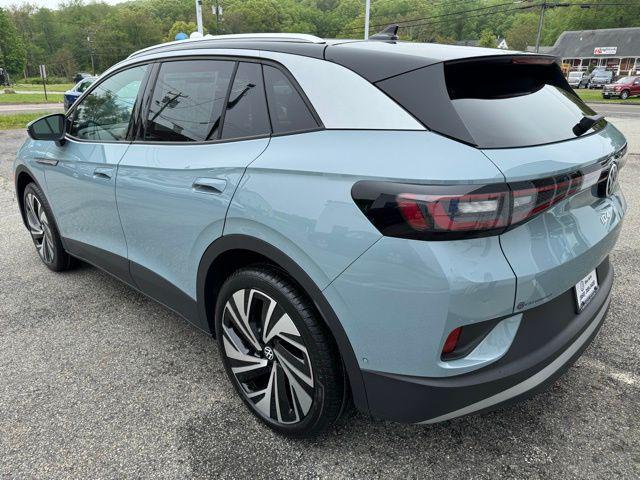 new 2025 Volkswagen ID.4 car, priced at $54,891
