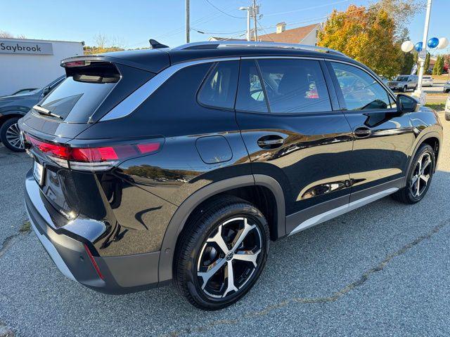 new 2025 Volkswagen Tiguan car, priced at $36,382