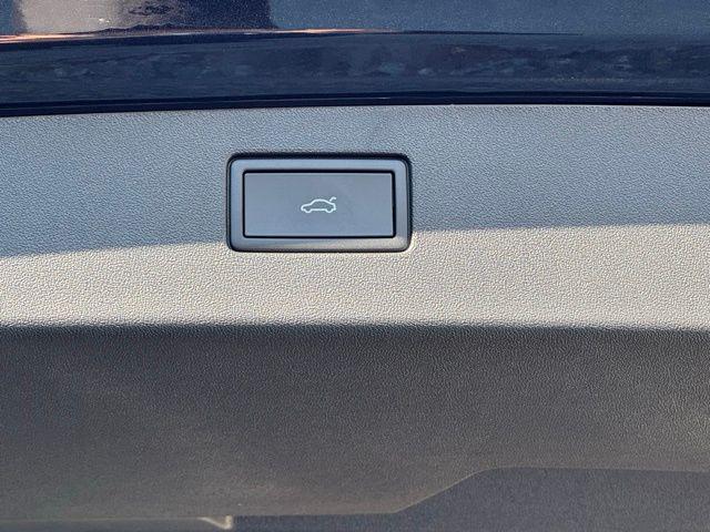 new 2025 Volkswagen Tiguan car, priced at $36,382