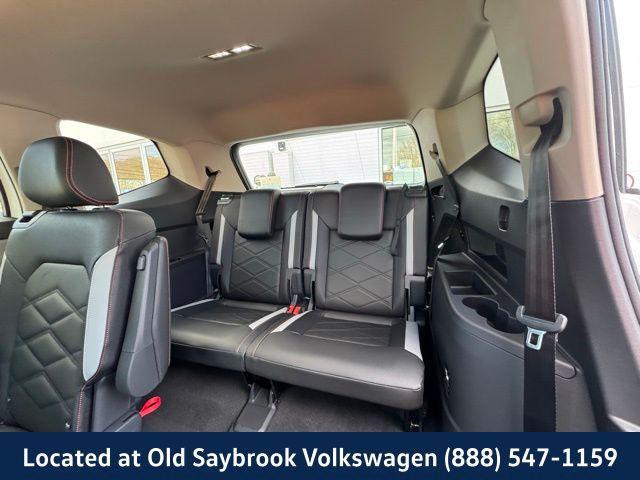 new 2025 Volkswagen Atlas car, priced at $47,376