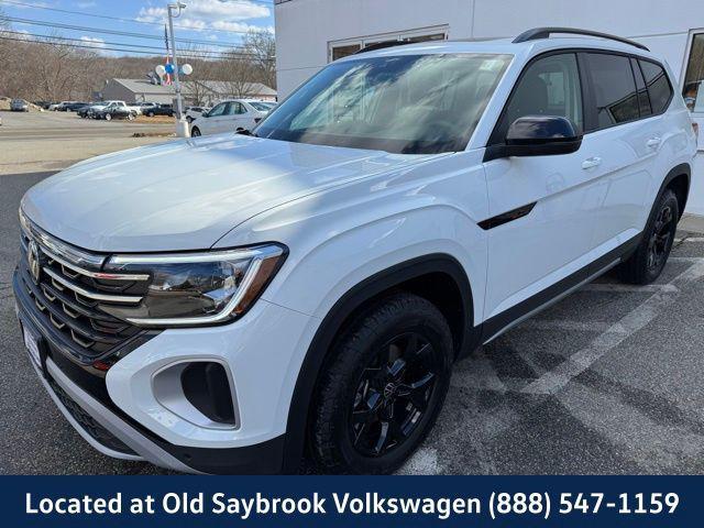 new 2025 Volkswagen Atlas car, priced at $47,376