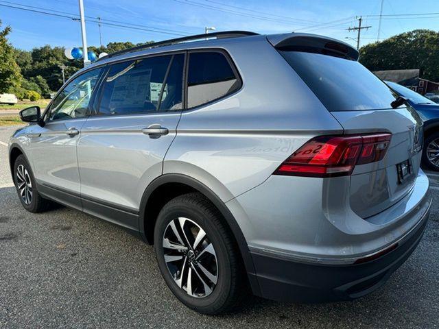 new 2024 Volkswagen Tiguan car, priced at $31,194