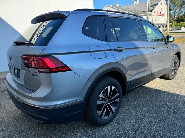 new 2024 Volkswagen Tiguan car, priced at $31,194