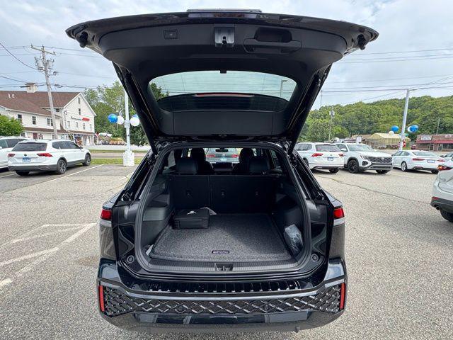 new 2025 Volkswagen Tiguan car, priced at $39,096