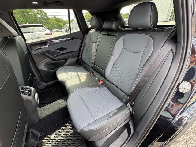 new 2025 Volkswagen Tiguan car, priced at $39,096