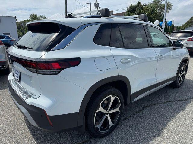 new 2025 Volkswagen Tiguan car, priced at $35,936
