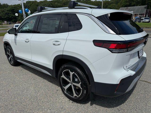 new 2025 Volkswagen Tiguan car, priced at $35,936
