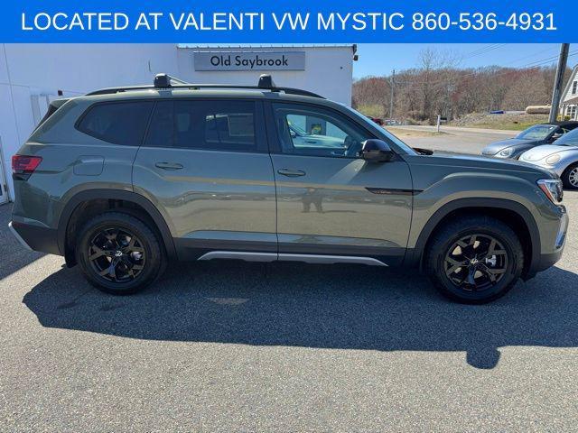 new 2025 Volkswagen Atlas car, priced at $45,171