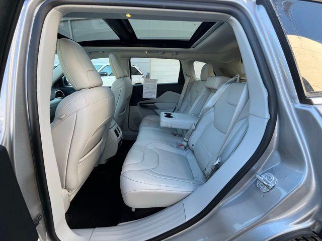 used 2019 Jeep Cherokee car, priced at $17,535