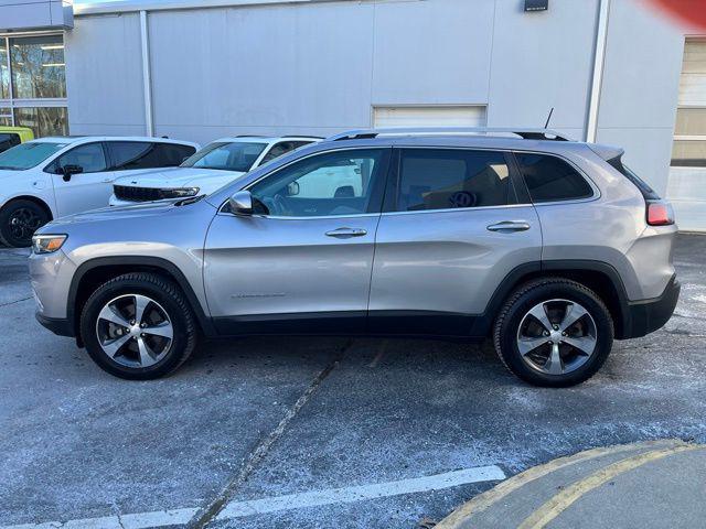 used 2019 Jeep Cherokee car, priced at $17,535