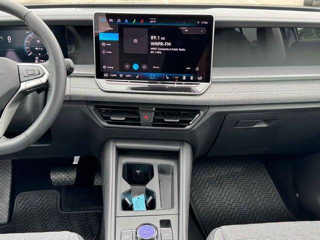 new 2025 Volkswagen Tiguan car, priced at $32,382