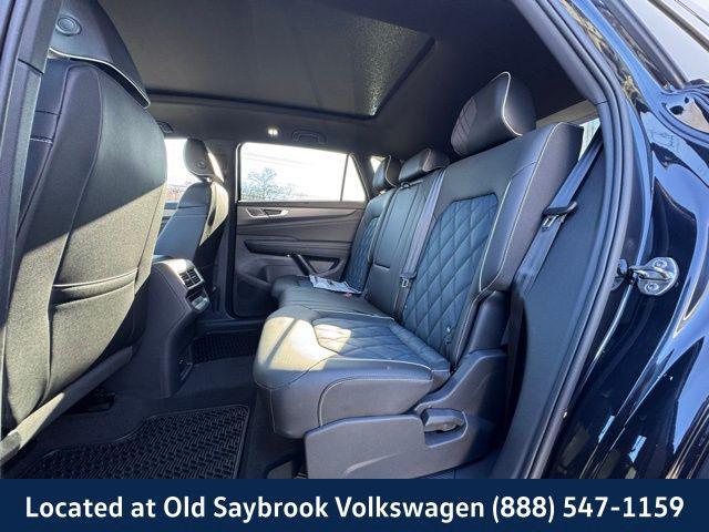 new 2025 Volkswagen Atlas Cross Sport car, priced at $53,626