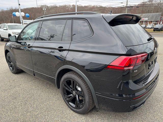 new 2024 Volkswagen Tiguan car, priced at $37,983