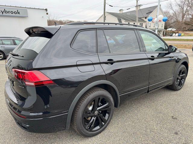 new 2024 Volkswagen Tiguan car, priced at $37,983