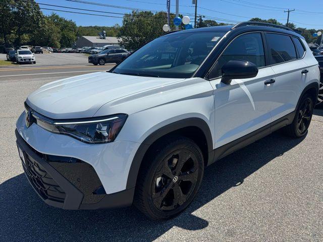 new 2025 Volkswagen Taos car, priced at $33,374