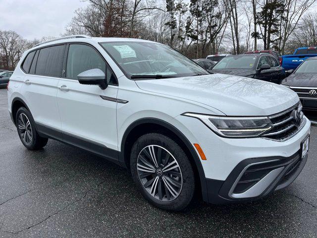 new 2024 Volkswagen Tiguan car, priced at $33,208