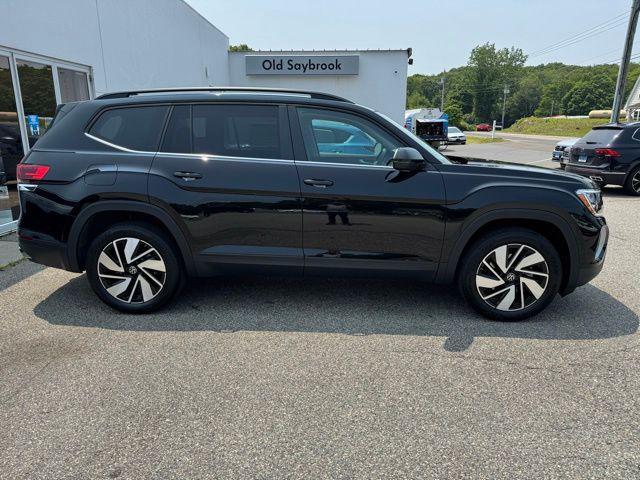 new 2025 Volkswagen Atlas car, priced at $45,730