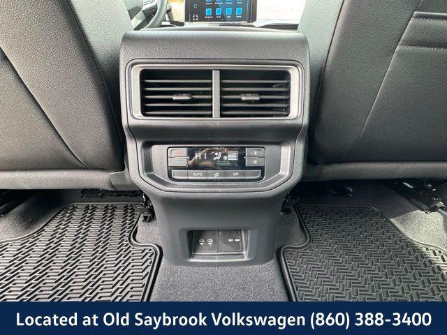 new 2025 Volkswagen Atlas car, priced at $38,738