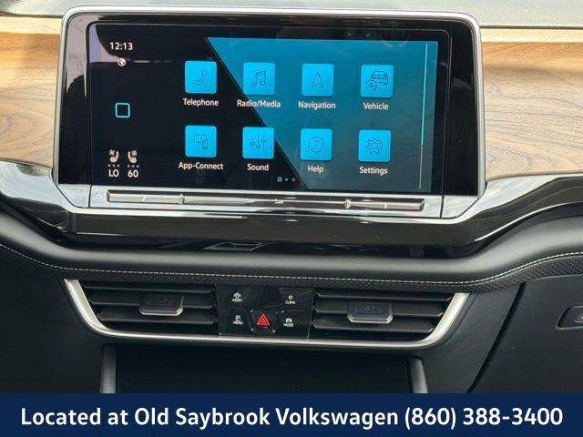 new 2025 Volkswagen Atlas car, priced at $38,738