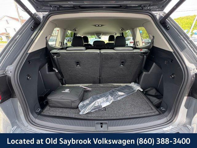 new 2025 Volkswagen Atlas car, priced at $38,738
