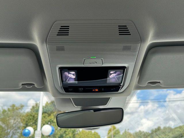 new 2025 Volkswagen Tiguan car, priced at $35,182