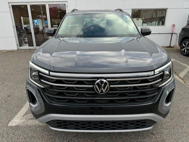 new 2025 Volkswagen Atlas car, priced at $46,382