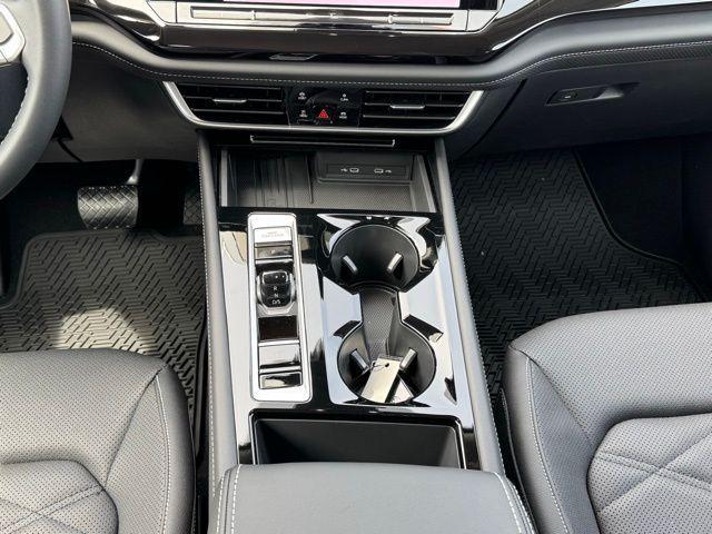 new 2025 Volkswagen Atlas car, priced at $46,095