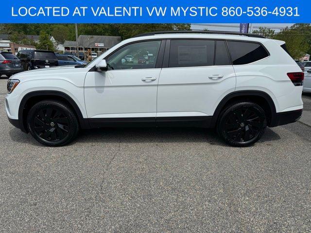 new 2025 Volkswagen Atlas car, priced at $43,595
