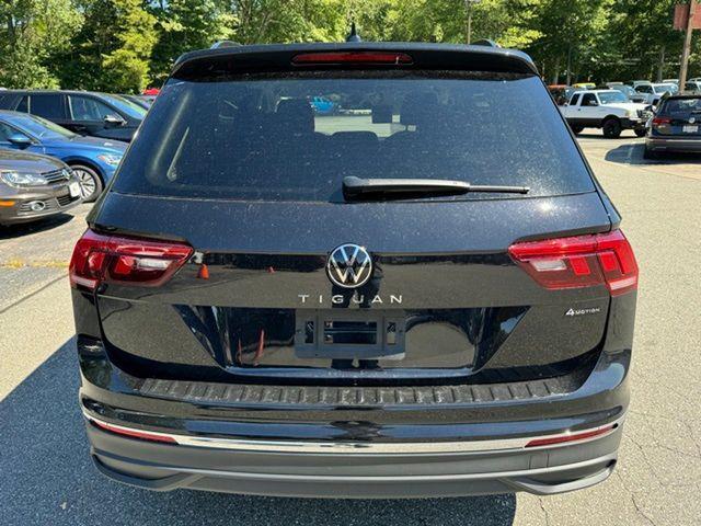 new 2024 Volkswagen Tiguan car, priced at $30,581