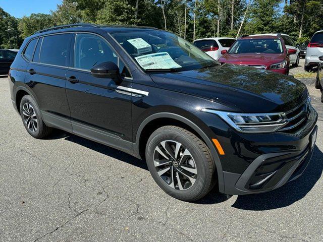 new 2024 Volkswagen Tiguan car, priced at $30,581