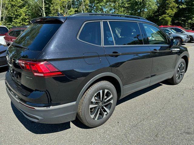 new 2024 Volkswagen Tiguan car, priced at $30,581